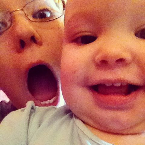 zoe-and-mummy-pulling-faces
