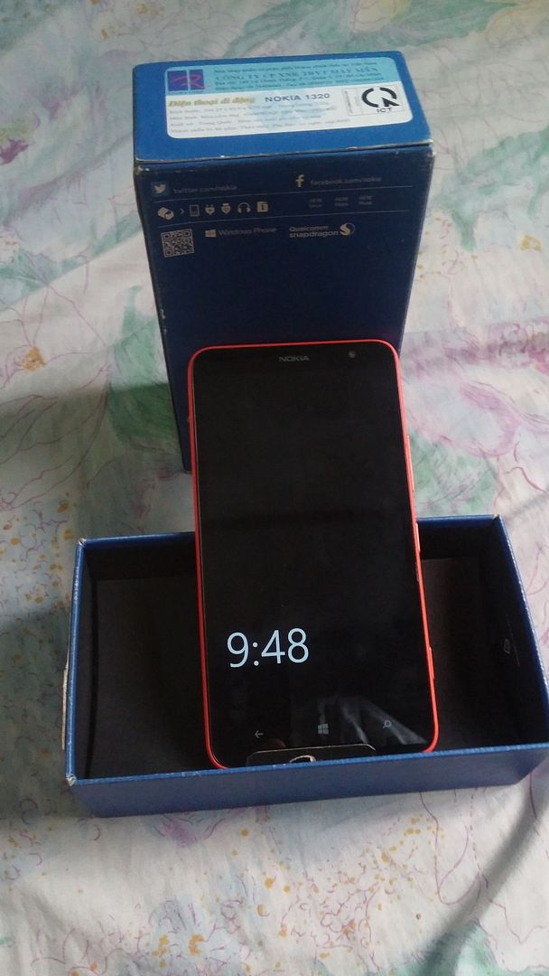 Cần Bán Lumia 1320 - 1