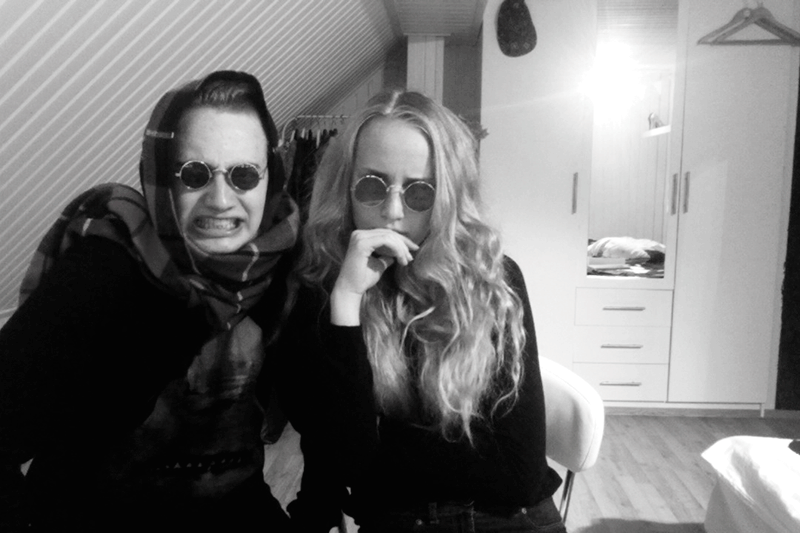 photo askgif_zpsgmhkhklr.gif