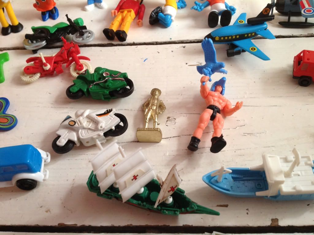 Large Bundle Of Vintage Kinder Egg Toys 70s 80s 90s Rare Ones? eBay